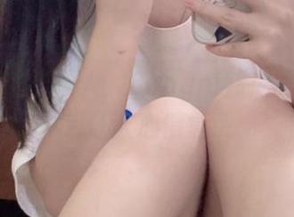 体操服也能撩人，Bangni邦尼的cos图包让人心情复杂