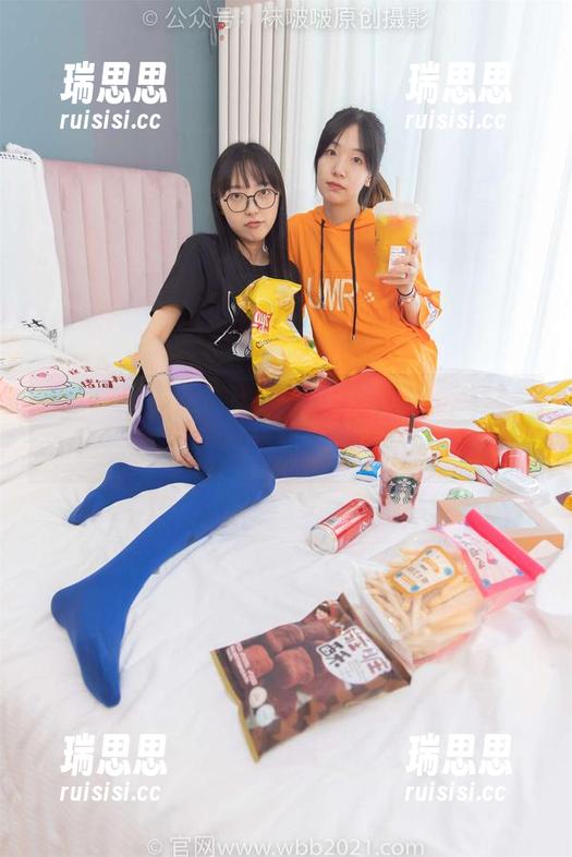 BoBoSocks袜啵啵-甜甜圈 BoBoSocks袜啵啵 - 网盘中的甜甜圈厚白丝写真,居然能让人心痒痒!
