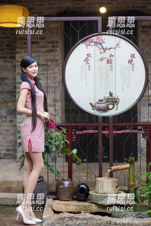 IMiss爱蜜社-九尾ivy IMiss爱蜜社 - 九尾ivy新上传的御姐图片,更新速度比我吃零食还快!