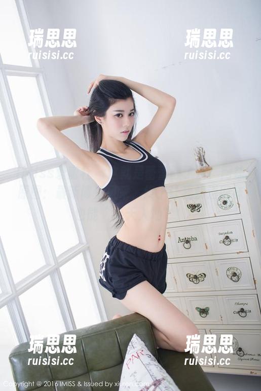IMiss爱蜜社-蕾蕾醒了没 IMiss爱蜜社 - 这就是蕾蕾醒了没!网袜原图:最新博主风采,终于让我知道网袜也能“上天入地”!