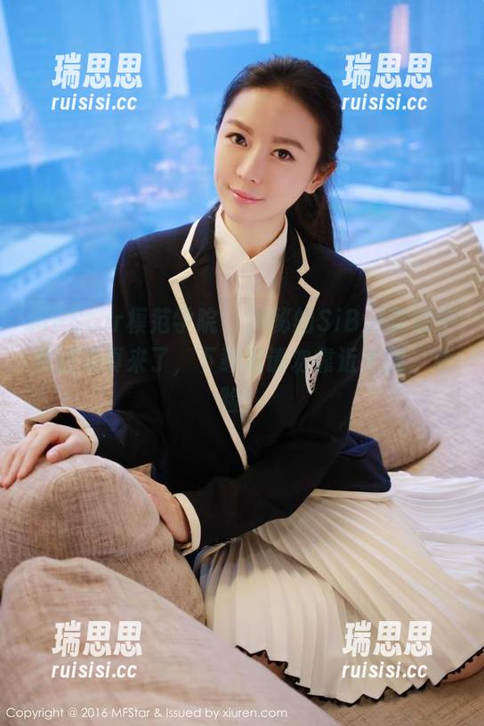 MFStar模范学院-SiByl李思宁 MFStar模范学院 - 神秘的SiByl李思宁美腿写真来了,下载后请勿靠近大腿,危险!