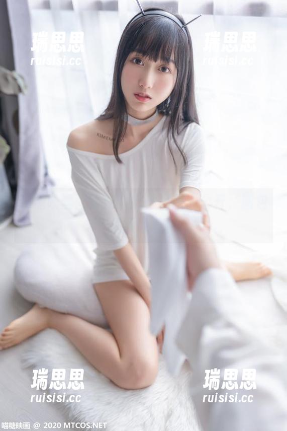 MTYH喵糖映画 喵糖映画:清纯学妹体操服大公开,图包必须收藏!
