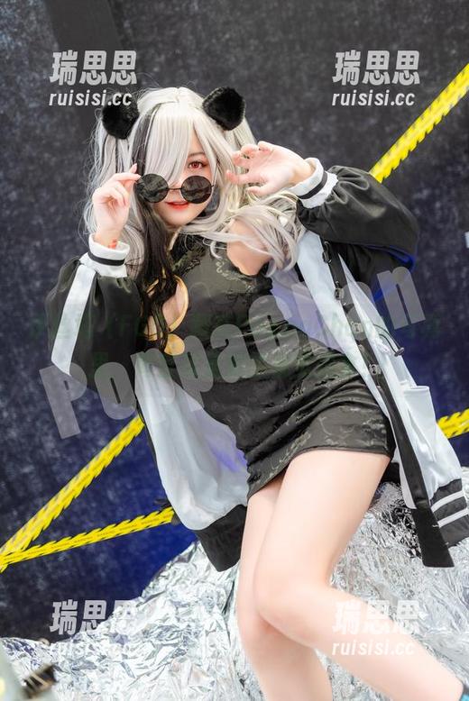 PoppaChan 伊丝塔(FGO)藏在PoppaChan的写真里,简直就是我的视觉美食!