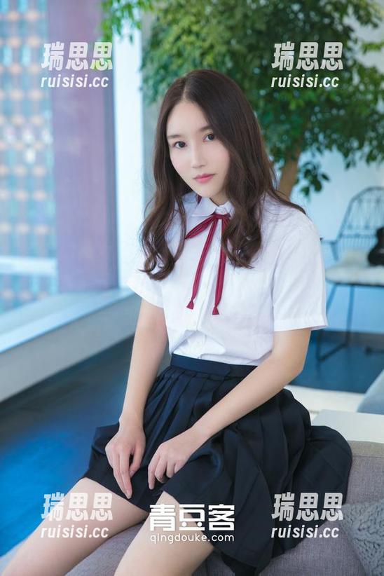 TGOD推女神-Kiren_程程程 TGOD推女神 - 这次的黑白更新,Kiren_程程程又给我们上了一堂“噢,原来可以这样拍”的课!