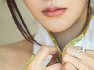 TuiGirl – 蕾丝的诱惑：王馨瑶的原图与套图，简直让人心痒！