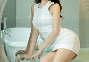 UGirls尤果网 – 美图分享，今天的主角是李思宁，她的可爱绝对是无敌的！