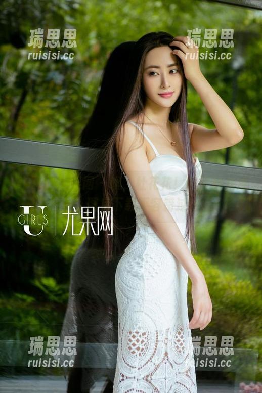 UGirls尤果网-杜花花 UGirls尤果网 - 噢,杜花花!浴室魅力难掩,图库下载不容错过!