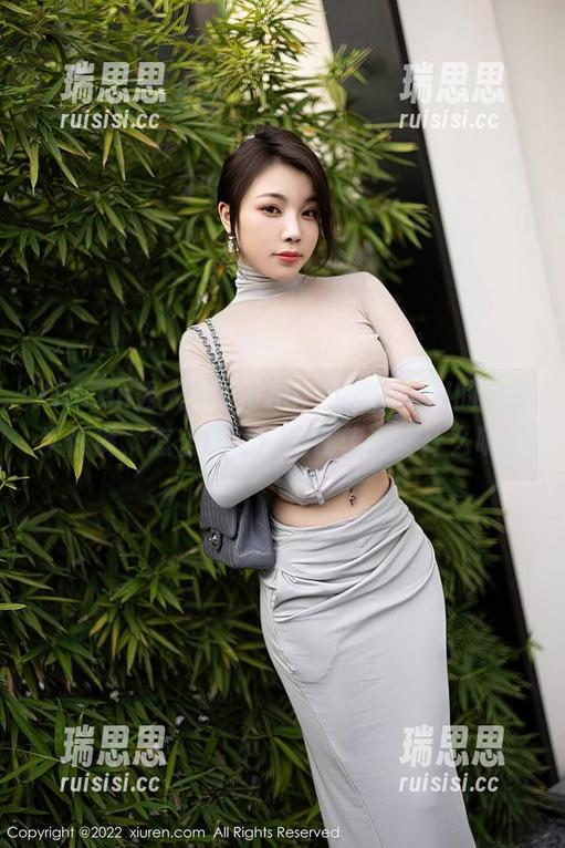 Xiuren秀人网 - CherryBlessU的私房牛仔裤，怎么感觉像是在传达些什么呢？