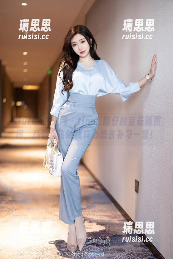 Xiuren秀人网-tina_甜仔 Xiuren秀人网 - tina_甜仔教室最新原图,插翅难飞的我真心想去补习一堂!
