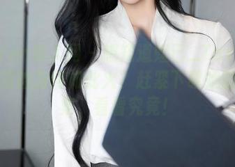 Xiuren秀人网 – 想知道妲己_Toxic的泰国旅拍为何如此火？赶紧下载她的写真集，看看究竟！