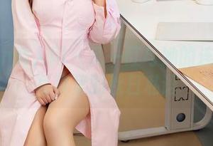 Xiuren秀人网 – 孔一红与她的连衣裙：写真里的秋日私语