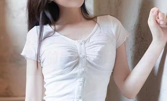 Xiuren秀人网 – 和服魅力大揭秘：无圣光中，李雅柔的每一刻都让人心动不已。