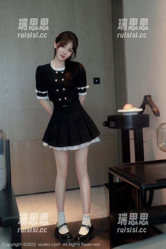 Xiuren秀人网-葛征Model Xiuren秀人网 - 梦中情人?葛征Model的睡衣免费图集,瞬间沦陷