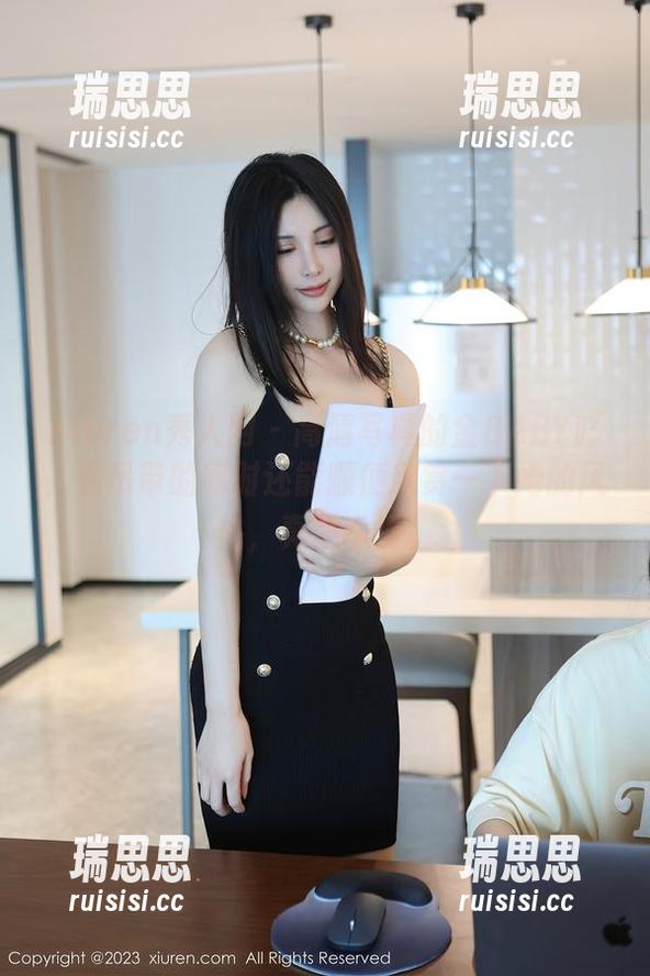 Xiuren秀人网-金BABY吖 Xiuren秀人网 - 高清写真的金BABY吖,看吊带的同时还能顺便欣赏一下她的风格,真是幸福。