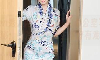 Xiuren秀人网 – 陈小喵的办公室写真大揭秘：图片里的OL生活好有戏！