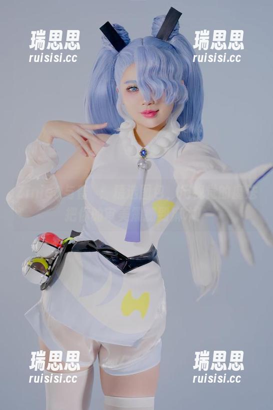 ZinieQ与普菈：精选图包，用视觉的魔法把你的审美震撼到麻木！