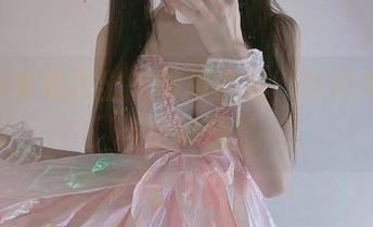 Miko酱最新出的雾枝作品，隐约中透着点小神秘！
