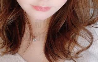 免费写真时间：和サク(saku)一起揭开白丝的神秘面纱！
