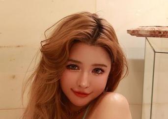 微密圈 – 夜色撩人？于芷晴的图集实在让人无从抵挡