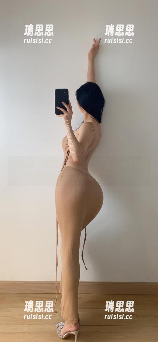 微密圈 - 看这照片！俏妞qiaoniu66的美娇娘简直让人怀疑人生美学！