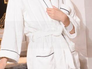 克拉女神 – 妮子在夏天的原图：满满都是无责任的美好气息！