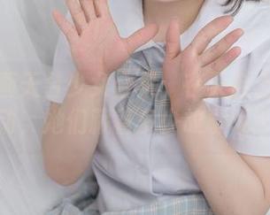 兔玩映画天台少女合集：在天台上悄悄舞动，她们藏着多少故事呢？