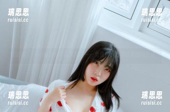 宋哈娜(송하나)的粉色写真大放送——免费！小心别被美瞳闪到眼！