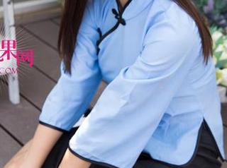 尤果网 – 泳池边的女孩：Sara的照片合集，简直让人想自己也来一张！