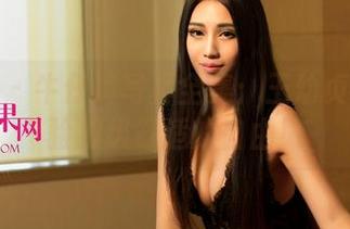 尤果网 – 牛仔裤写真全集：王幼贞带你体验超级舒适的自由！