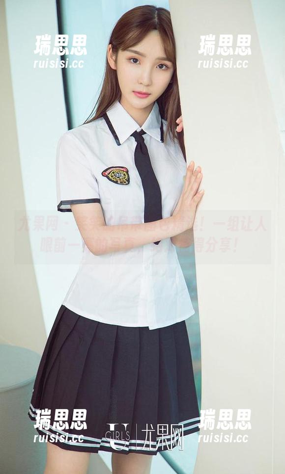 尤果网-笑笑 尤果网 - 笑笑的吊带图包精选!一组让人眼前一亮的写真,绝对值得分享!