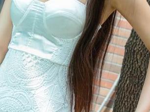 尤果网 – 更新!芝芝Booty的裸足写真集，再次挑战你的眼界和心跳！
