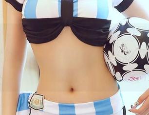 尤蜜荟 – 梦心月的户外写真：无圣光，作品让自然与她完美融合，怎么她总能这样随性？