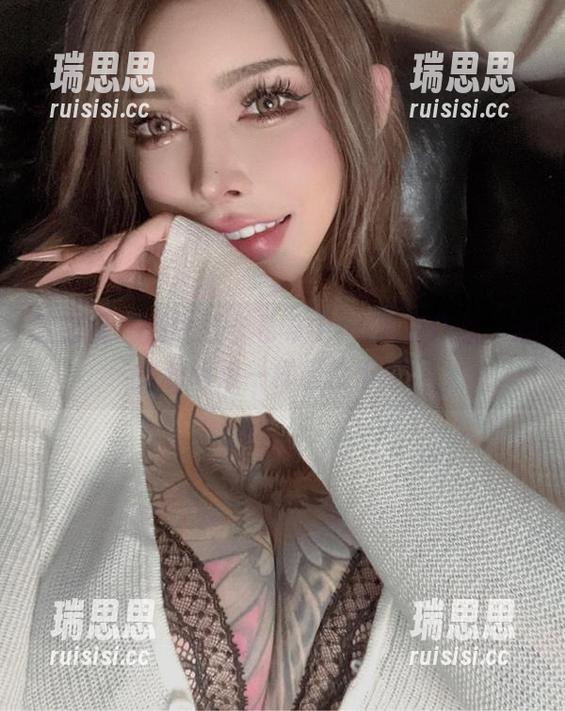 希希Gina 微密圈 - 在线打卡希希Gina海边作品,心情和海浪一样起伏不定!