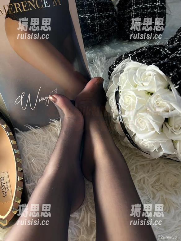 张思允 微密圈 - 张思允的jk制服大公开:免费图片值得一看,不看真的亏!