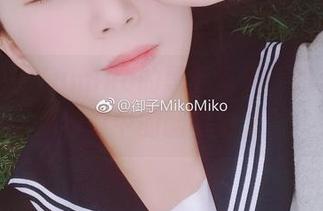 精选御子Yumiko的黑色写真，难道这就是传说中的幽暗魅力？