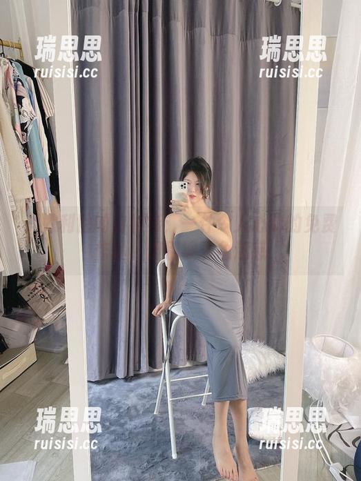 抖娘利世 抖娘利世的白衬衫:一件令人心动的免费作品,但别被表象迷惑