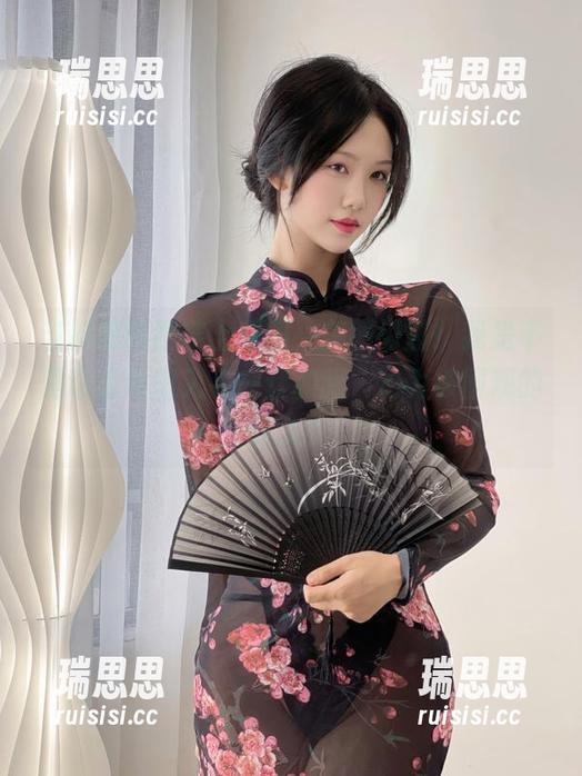 当抖娘利世穿上和服，美图闪耀！我是不是也该考虑入手一套和服，沦为被围观的路人？
