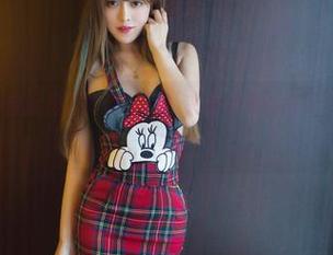 推女郎 – Yu佳妮是否真懂圣诞？来看看她的图库分享，别走神哦