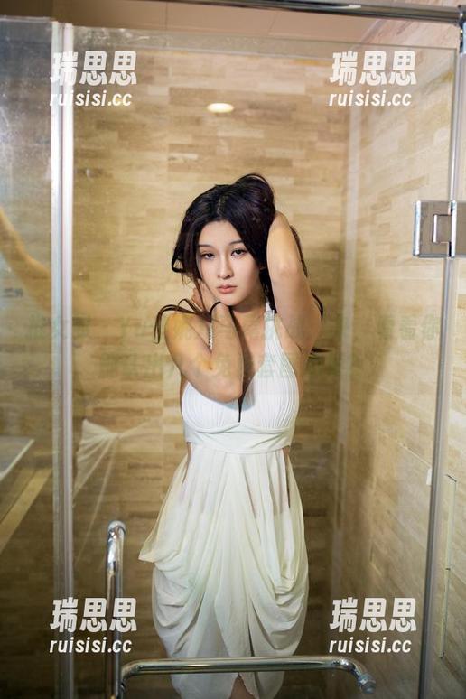 推女郎-Yu佳妮 推女郎 - Yu佳妮双马尾挑战:来,看看你能认出几个免费套图的梗?