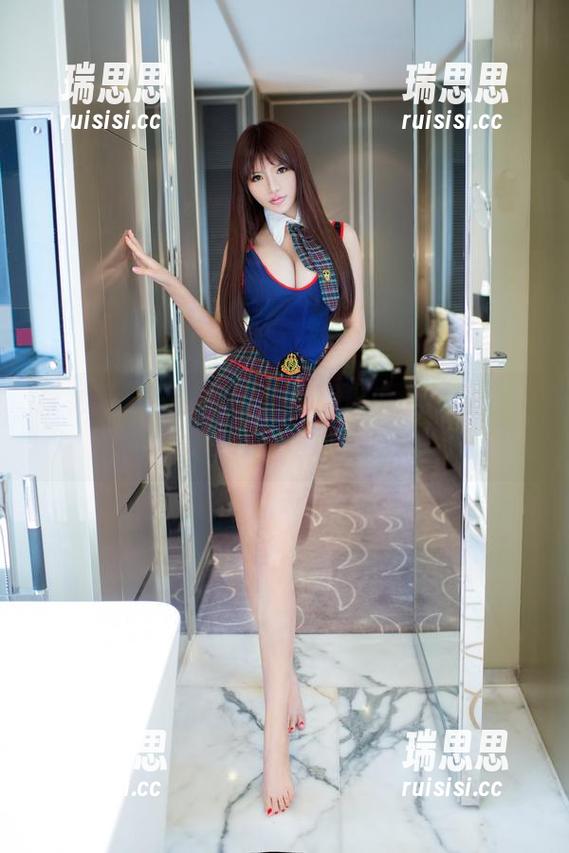 推女郎 - 在杨伊的圣诞图库中，发现一些让人不怀好意的精选！