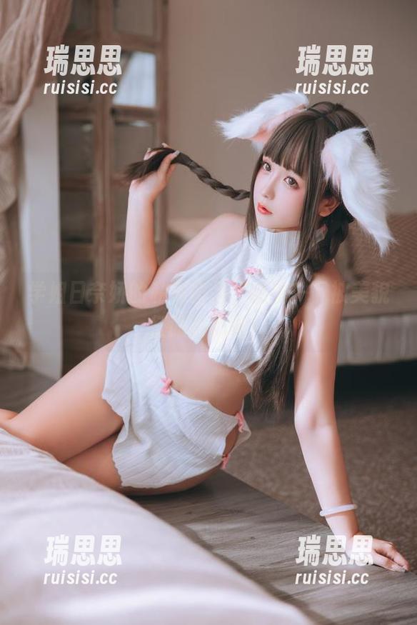 学姐日奈娇的私房作品，感受一下被美貌征服的心情！