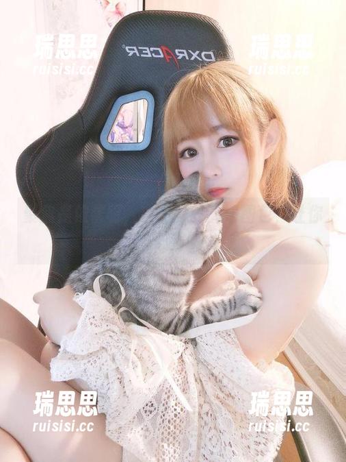 聚焦是依酱呀，白衬衫的高清图包，让你瞬间心情UP！