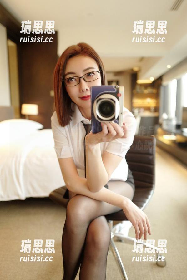微密圈 - 这全套果儿Victoria作品：翘臀蜜腿，给我带来了不少小心跳！