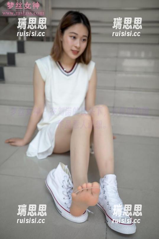 梦丝女神 - 在刘诺的镜头下，天使的美图，作品惹人遐想。