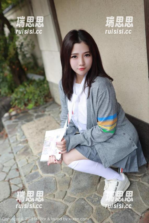 模范学院 - 宅在家里的她也能美得让人心动，快来下载柳侑绮Sevenbaby的居家美图！