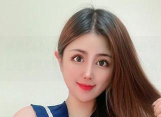 微密圈 – 海豚baby2022：一组好心情的写真，看看我怎么在海泡泡中绽放，套图真是不能错过！