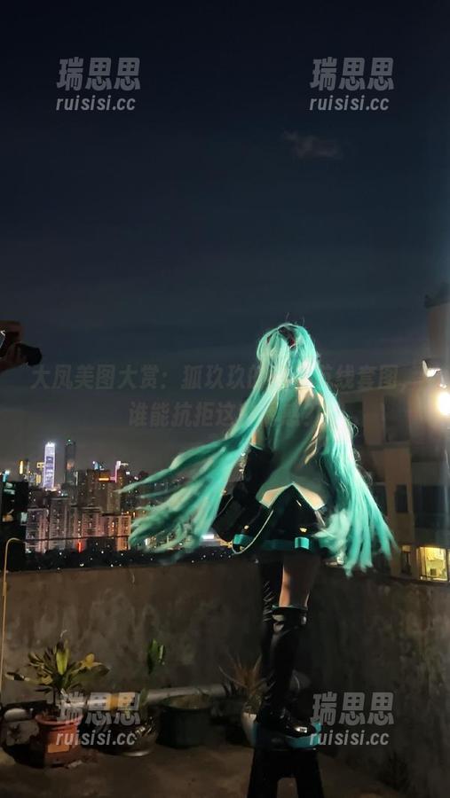 狐玖玖 大凤美图大赏:狐玖玖的碧蓝航线套图,谁能抗拒这种诱惑?