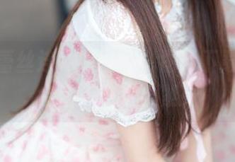 王羽杉蕾丝连体比基尼套图，下载后或许会让你有点小紧张