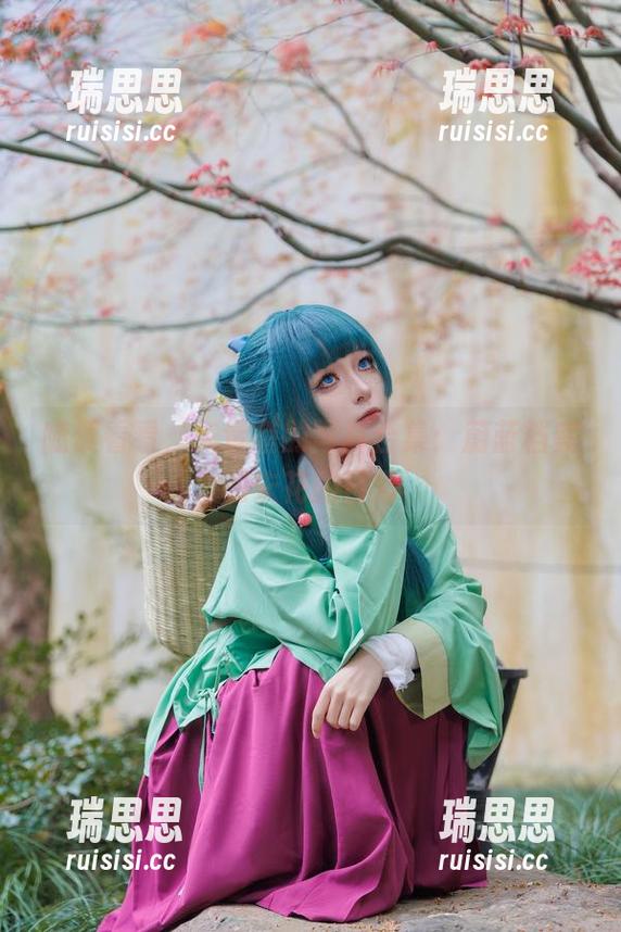 矢量鱼 随便看看,矢量鱼的写真合集:蔚蓝档案和未花的日常