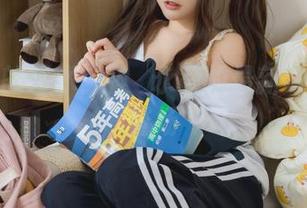 浴缸里的艺术：神沢永莉的最新写真更新登场